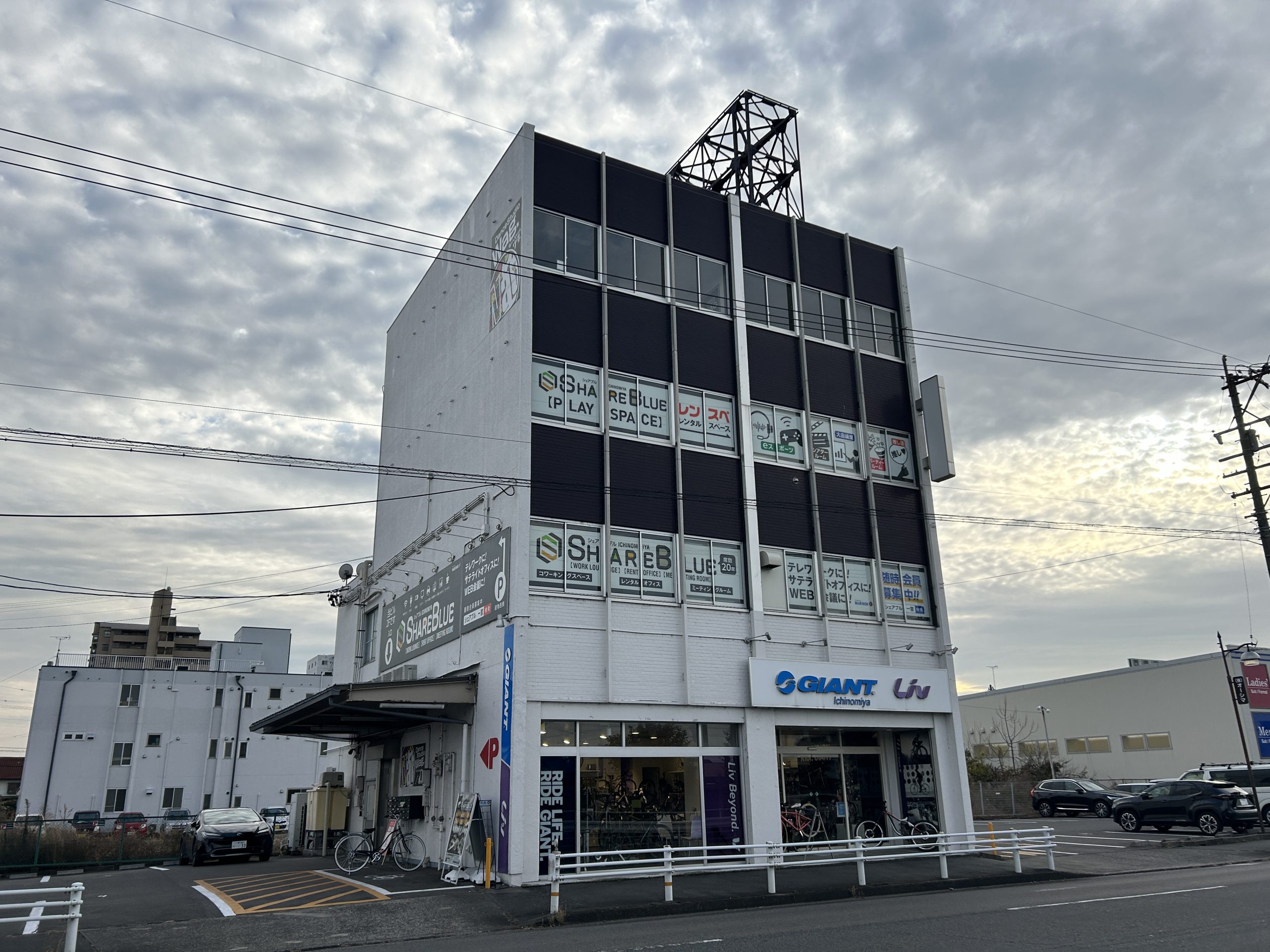 SHARE BLUE 一宮 外観